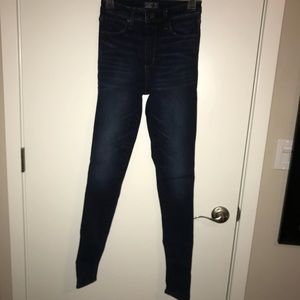 BRAND NEW Abercrombie & Fitch Jeans